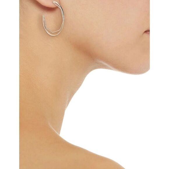 Kenneth Jay Lane Earrings - Picture 4 of 8